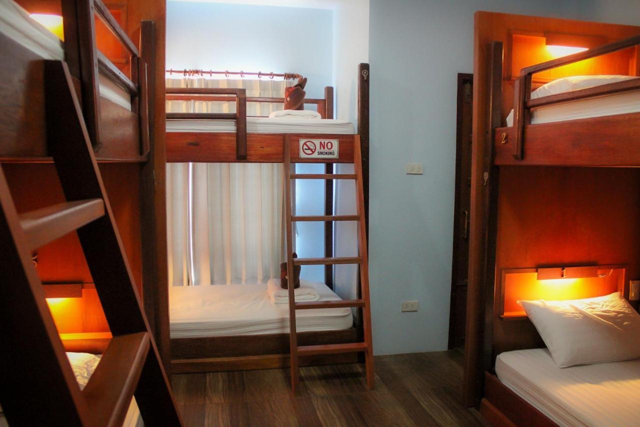 Phangan Barsay Hostel Thong Sala Luaran gambar